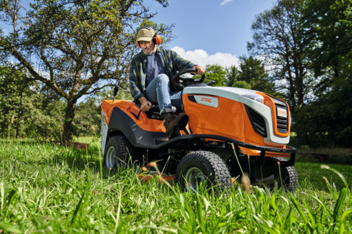 RT 5097 benzinmotoros fűnyíró traktor|3-4 M.NAPOS SZÁLLÍTÁS 25-06