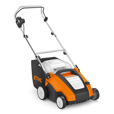 RLE 240 elektromos gyepszellőztető|3-4 M.NAPOS SZÁLLÍTÁS 25-03